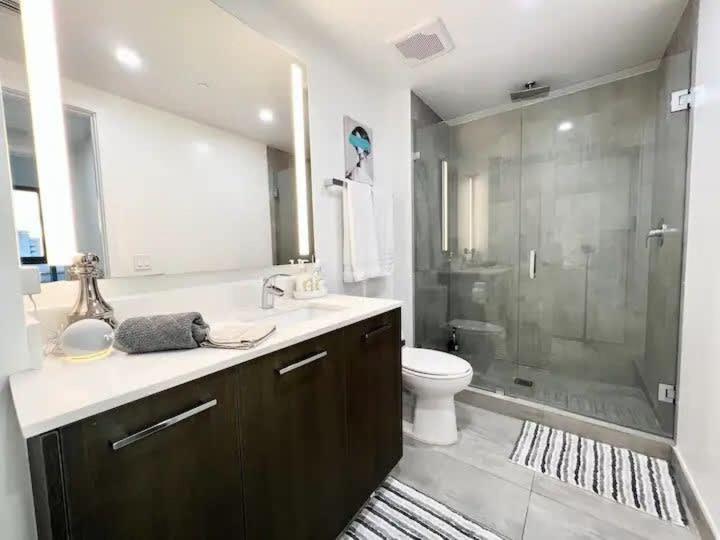 2Br, 2 Baths Lux Downtown Apt Heart Of Austin With Amazing Views, Pool, & Gym Kültér fotó
